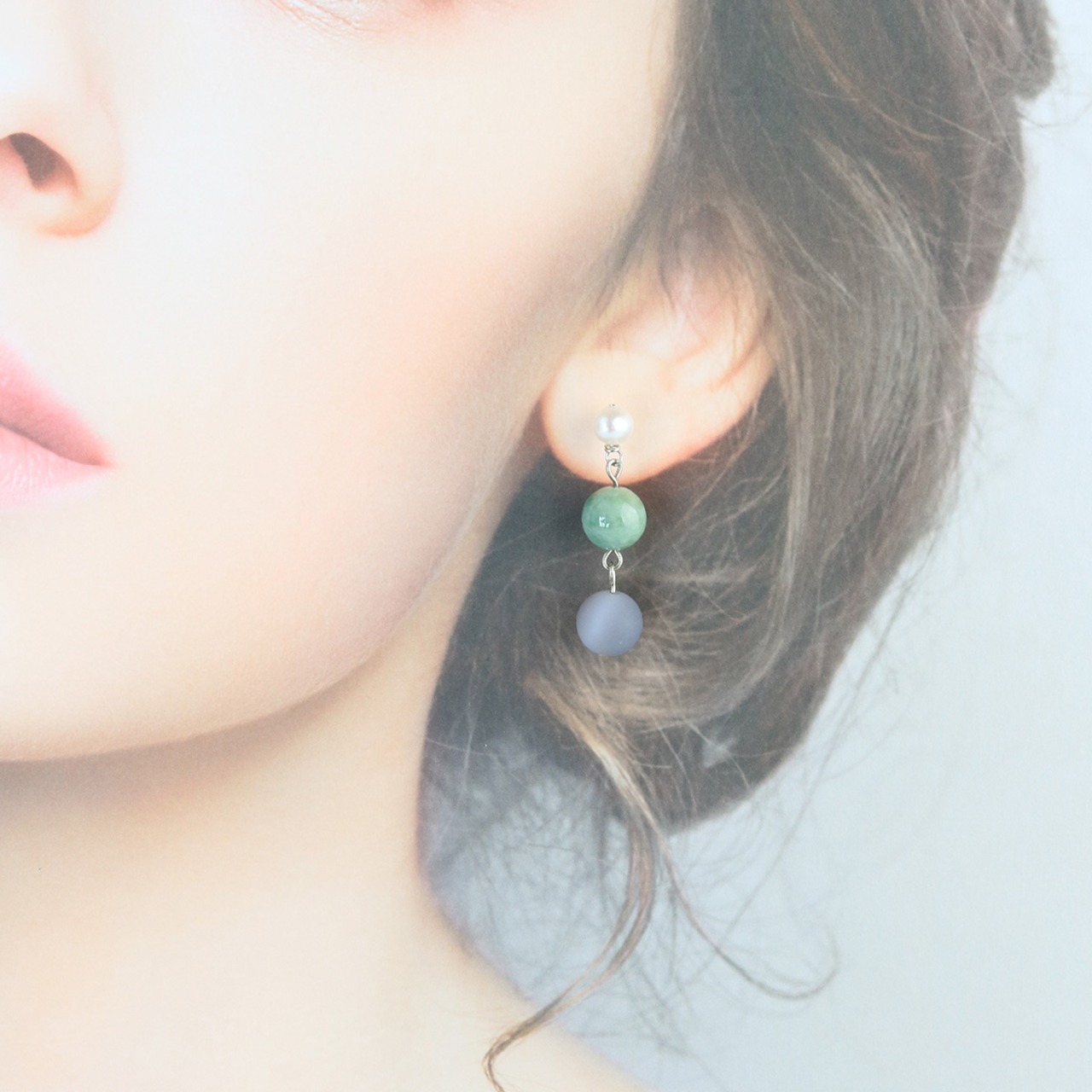 ナチュラルなニュアンスカラーが自慢！ ニュアンスカラー イヤリング & ピアス A貨翡翠 jd_mm1044