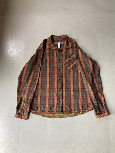 エンジS：00s patagonia パタゴニア リズム ドット柄 長袖シャツ