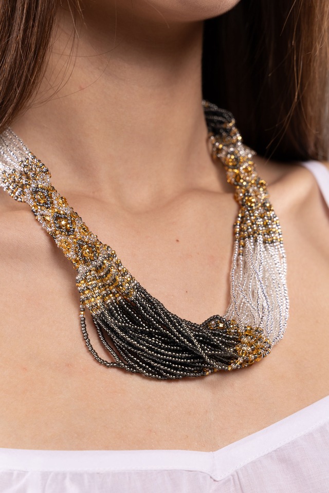 ウクライナ製　お手製ビーズネックレス・ナミストНамисто