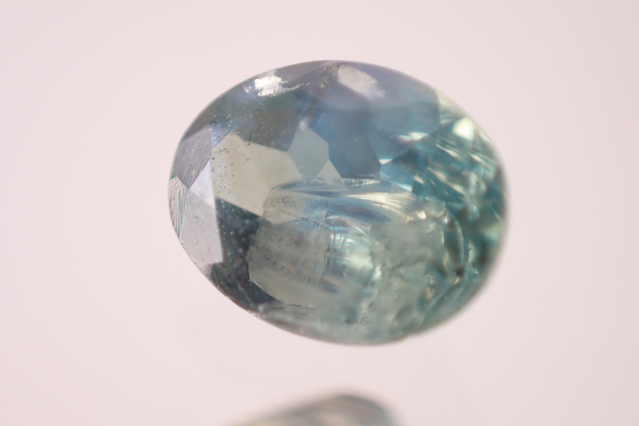 グリーンクリソベリル　0.39ct　[D11‐443]