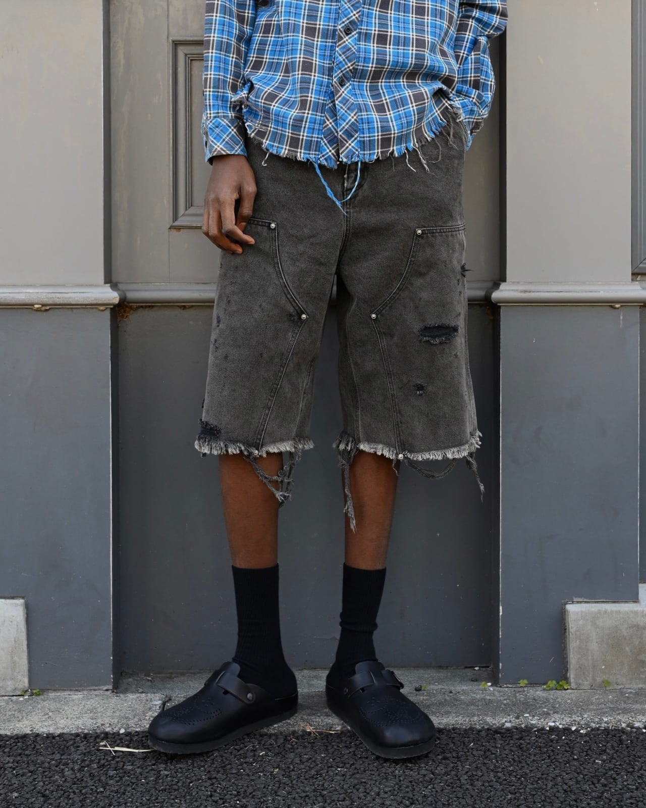 MH051 Damaged work shorts / BLACK DENIM | MIYAGIHIDETAKA