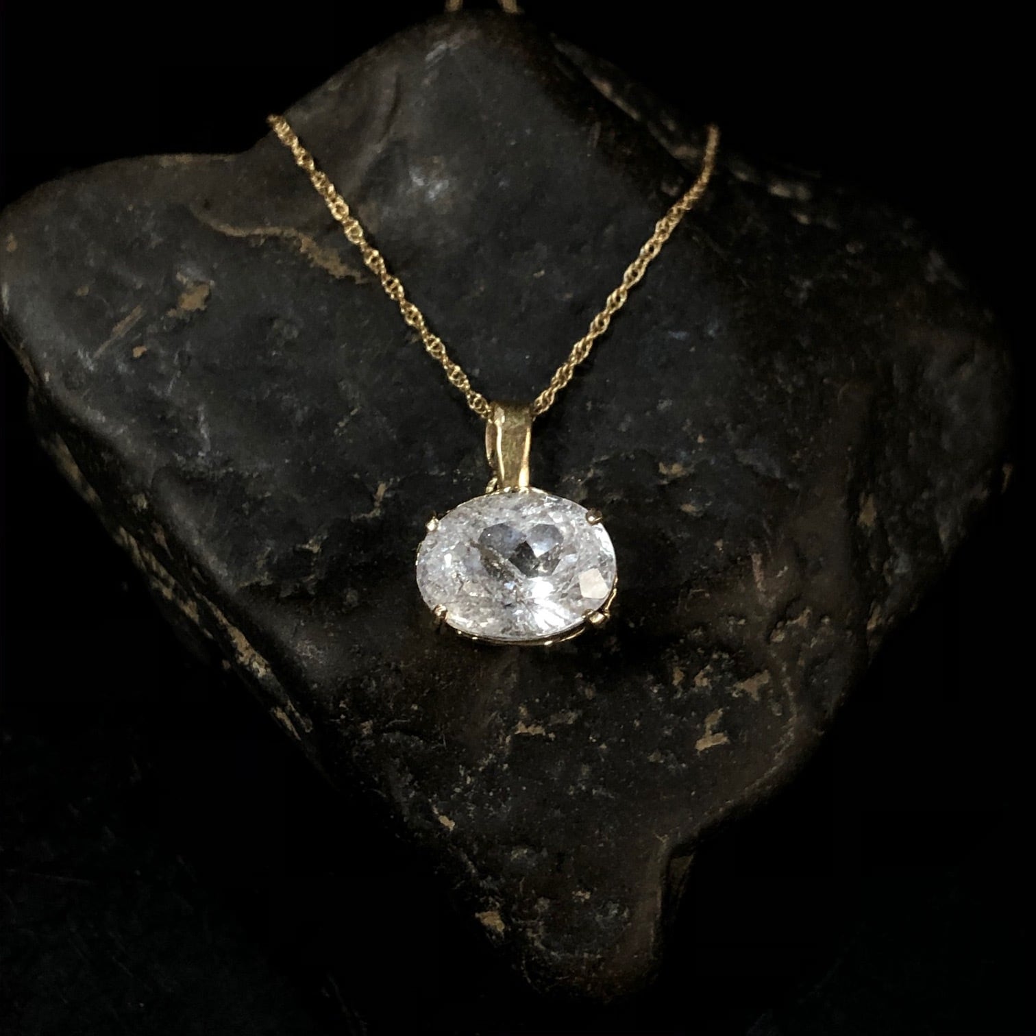 ロシア産フェナカイト k14ゴールドペンダント | Eden gemstone-Jewelry powered by BASE