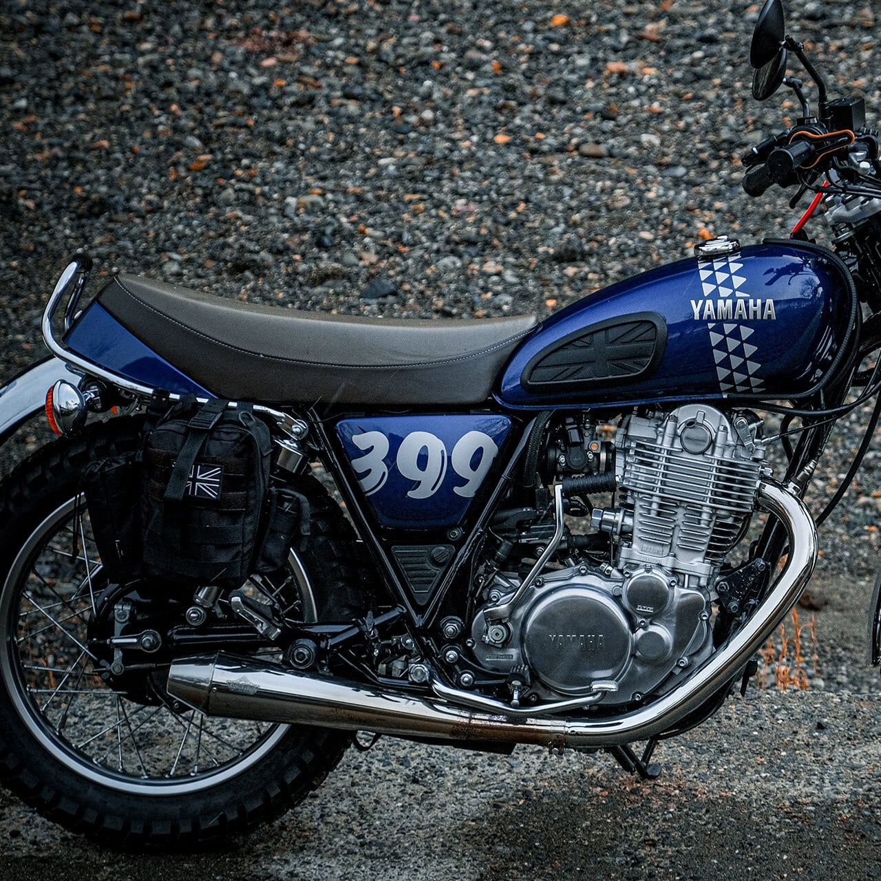 片方のみ YAMAHA SR400 サイドカバー カスタムデカール 399 マット