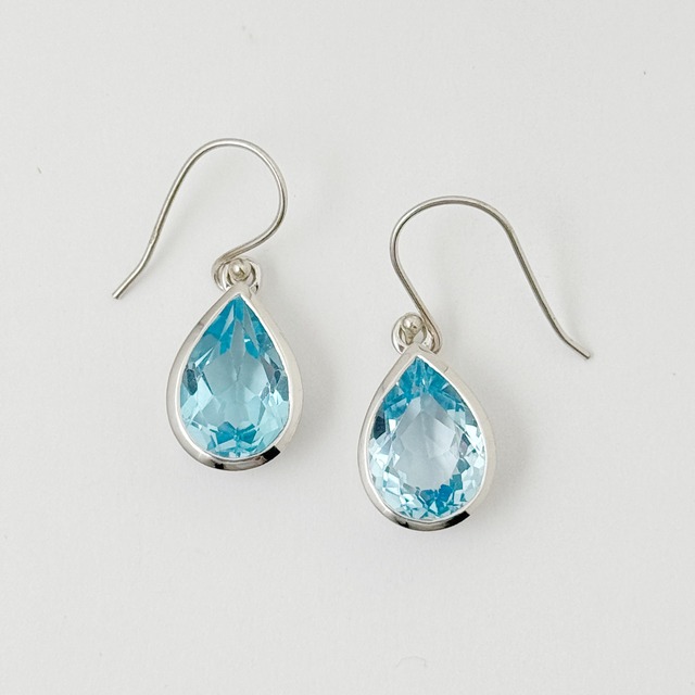 一点物 ブルー トパーズ ドロップ型 フック ピアス Lサイズ