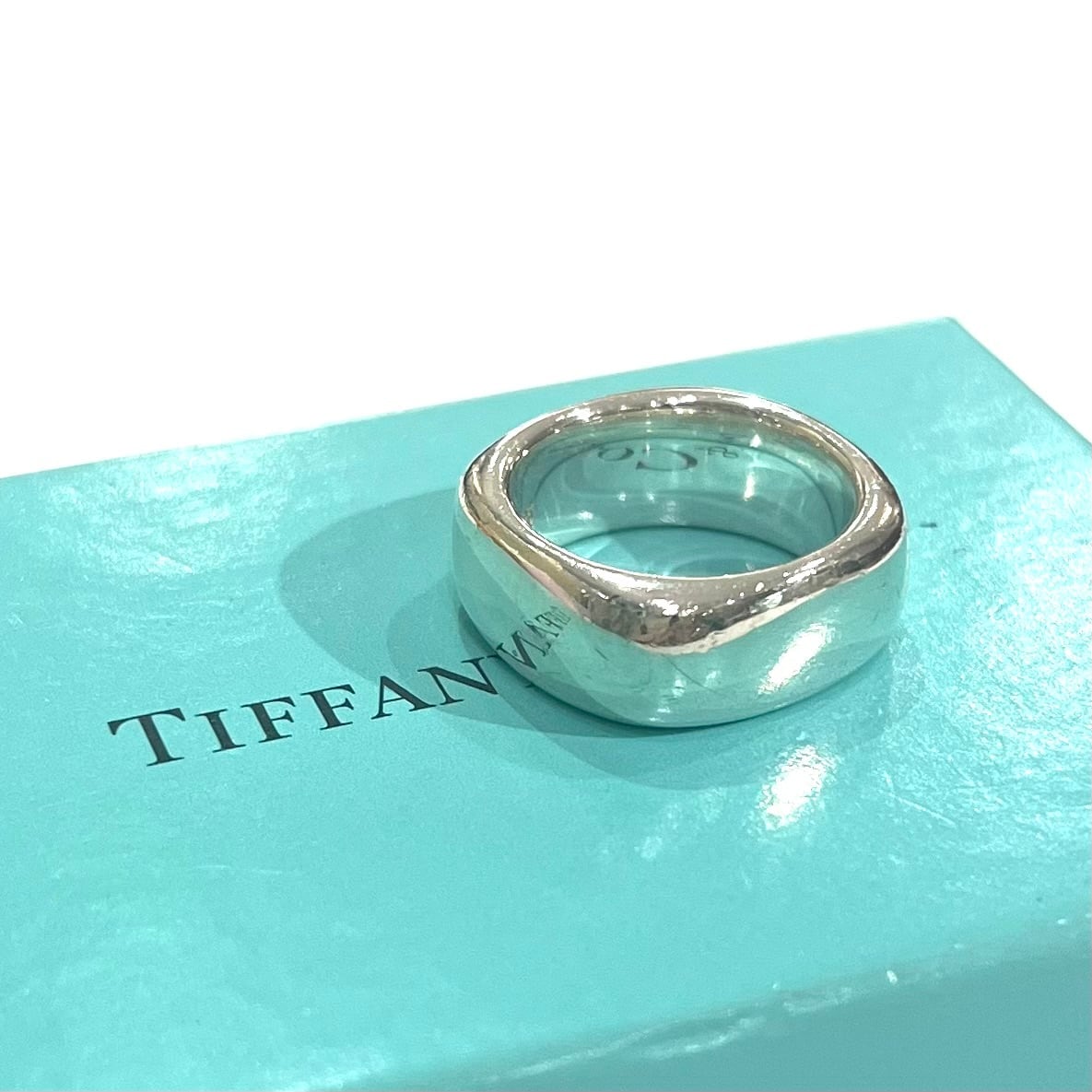 TIFFANY&CO.】2108 スクエアリング／SV925／幅0.9cm／10〜10.5号