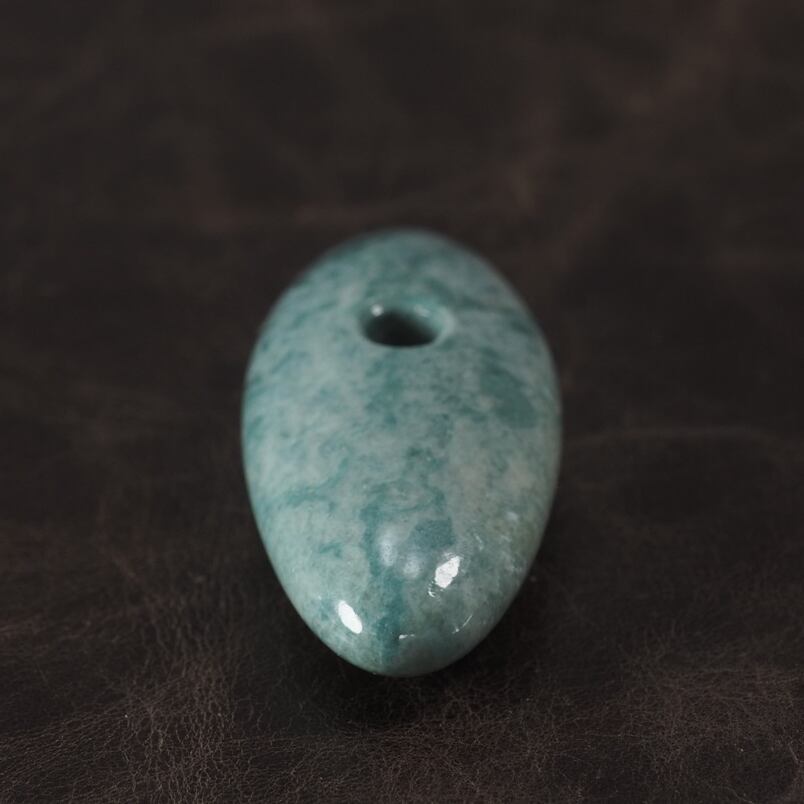 糸魚川翡翠 大珠 希少色！青緑翡翠 53mm Blue-green jadeite Taishu | URUWA 工房 うるわ powered by  BASE