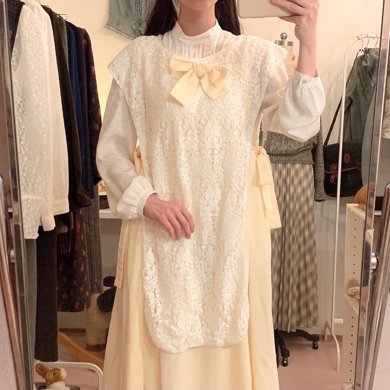 original : landmark jumper skirt / cream × white