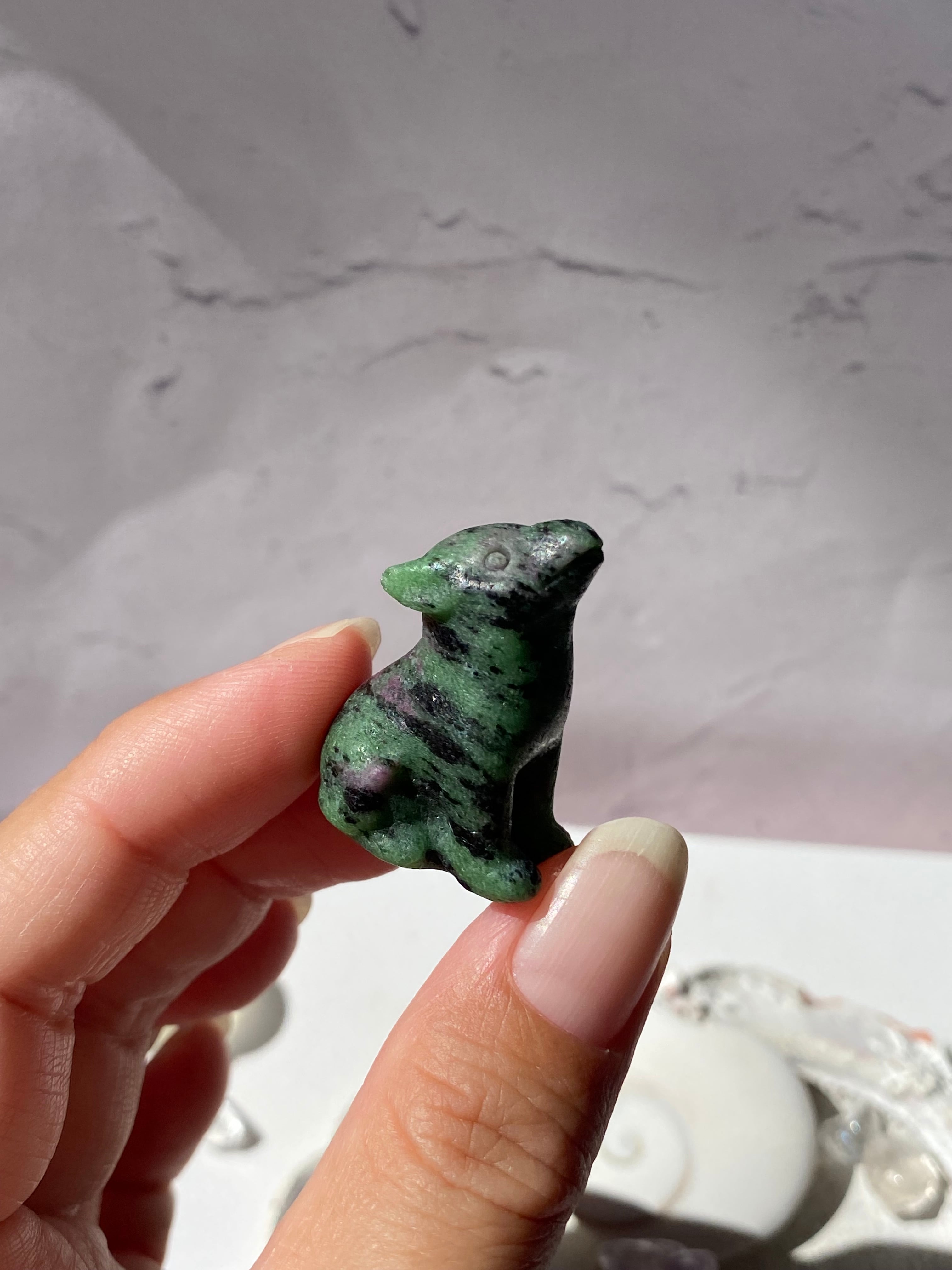 スモーキークォーツ♡多面カット・台座つき♪美しい！透明度抜群