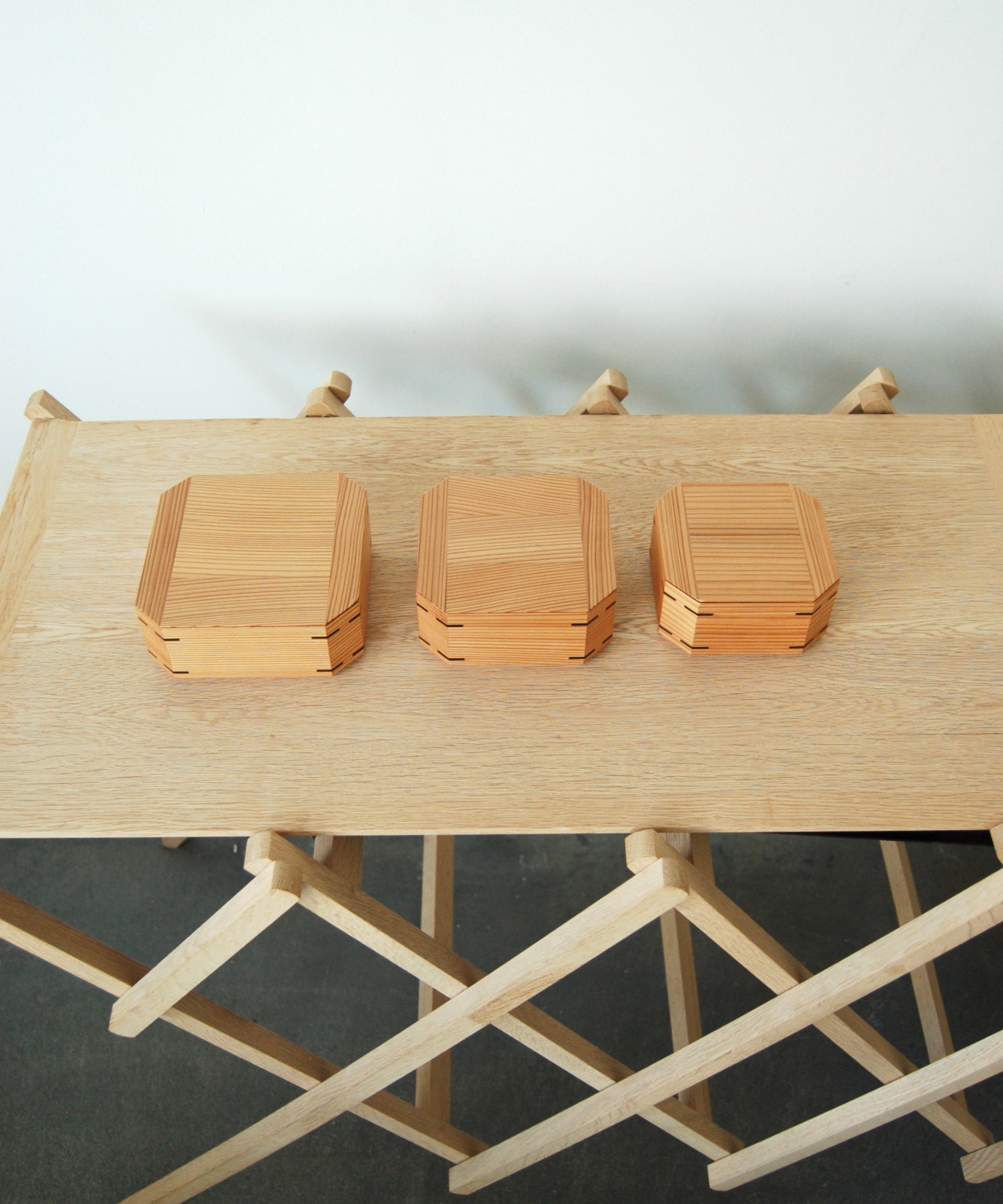 杉隅切弁当箱 (M) / DOUBLE=DOUBLE FURNITURE | galerie kaigetsu -灰月-