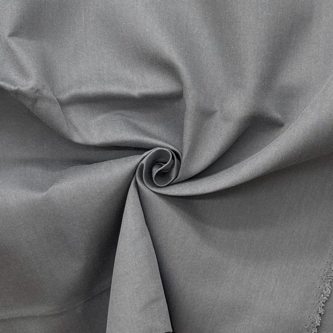 NY097◆2m◆M◆綿ポリエステル混ツイルスレキ生地◆グレー