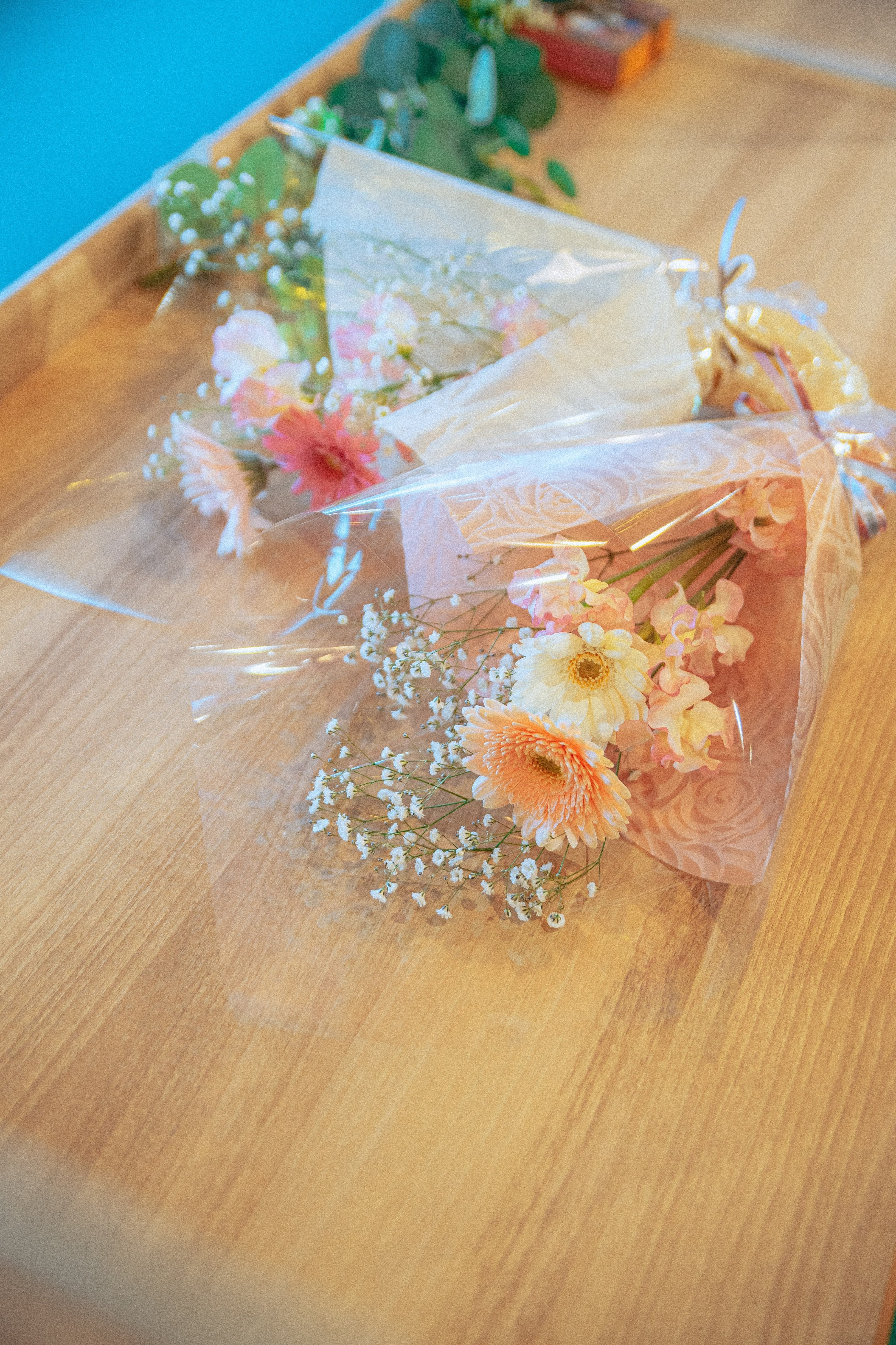 毎週届く】お花の定期便-ミニ花束- | はなたばる