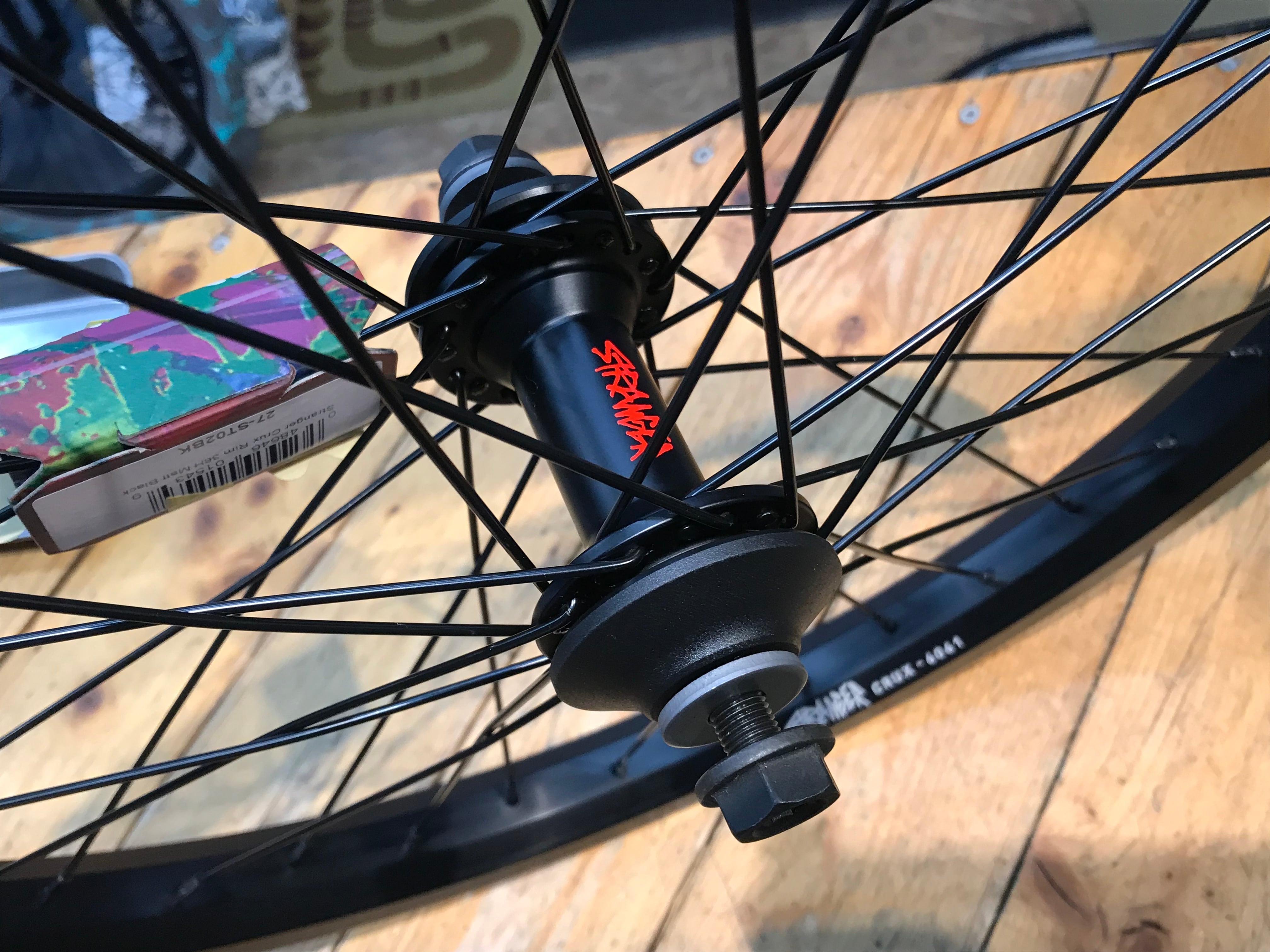 CULT CREW FRONT MATCH V2 WHEEL W/GURDS+WRENCH | bmxshop