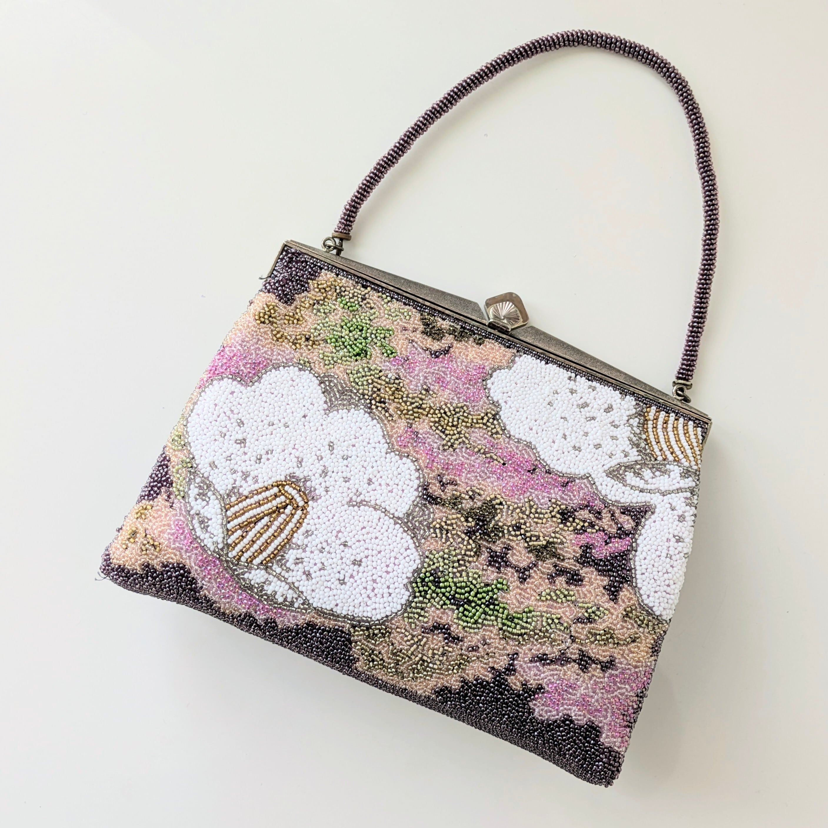 ビーズ刺繍花デザインパーティーバッグ ビーズ刺繍花柄パーティーバッグ - メルカリ