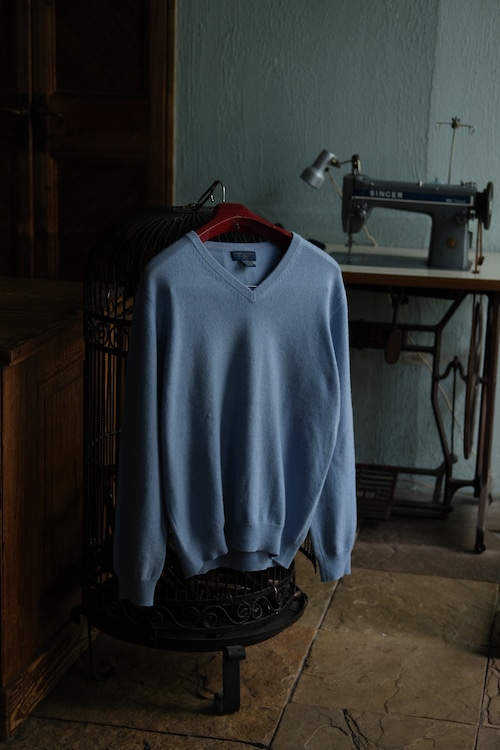 Utah／"JOSEPH&LYMAN" v-neck cashmere sweater／light blue