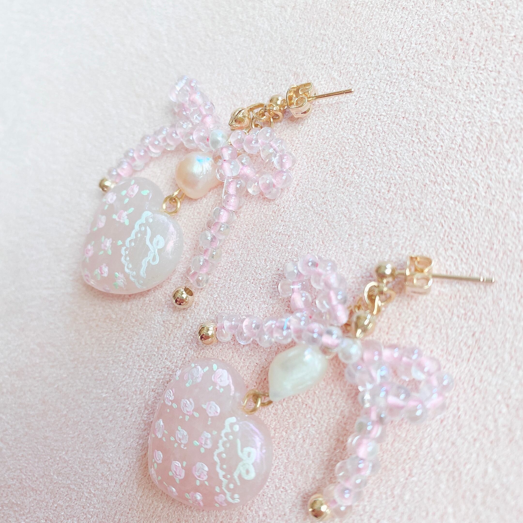 Snowing winter hand painted earrings（PINKピアス）