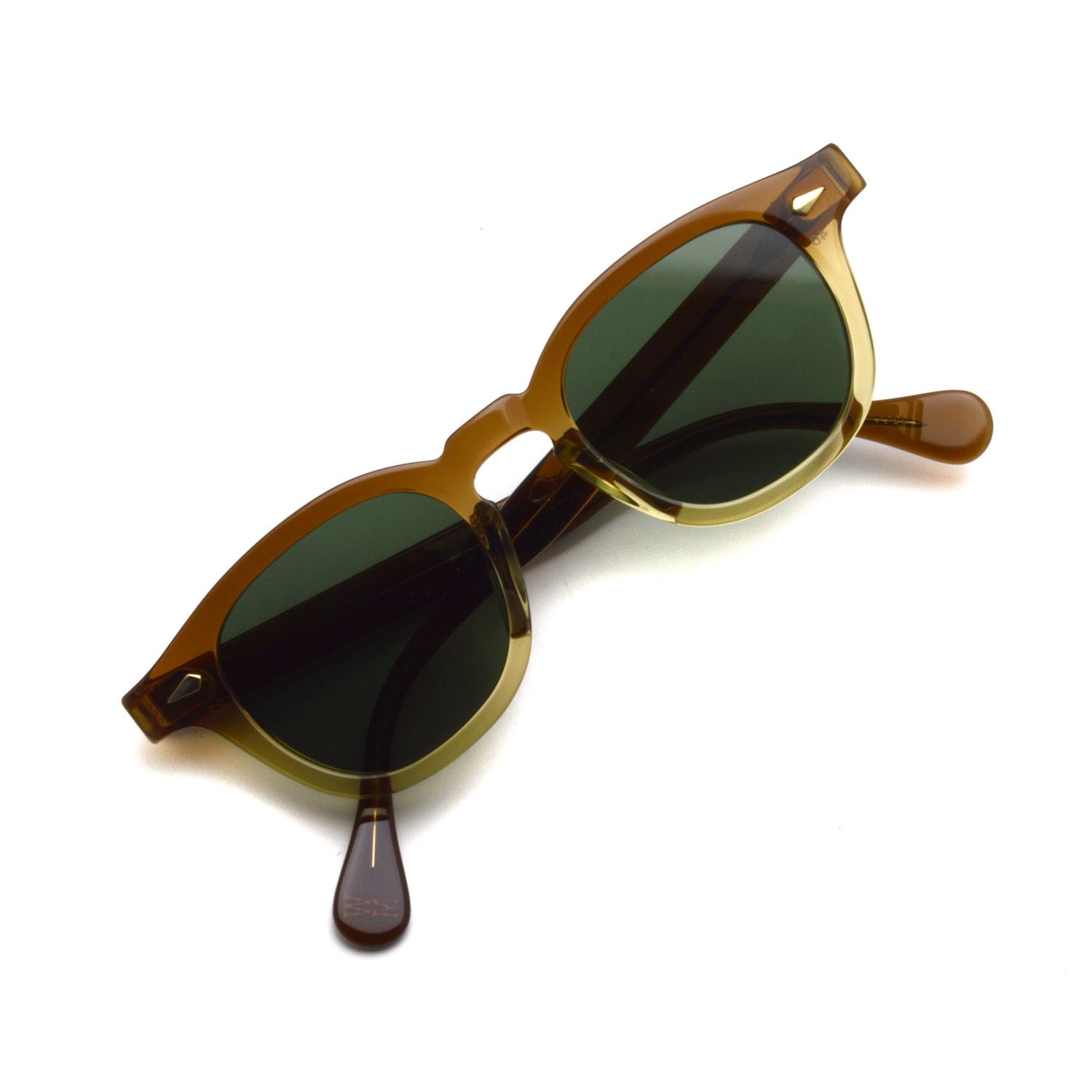 JULIUS TARTOPTICAL ジュリアス タート | 中目黒のメガネ・サングラス