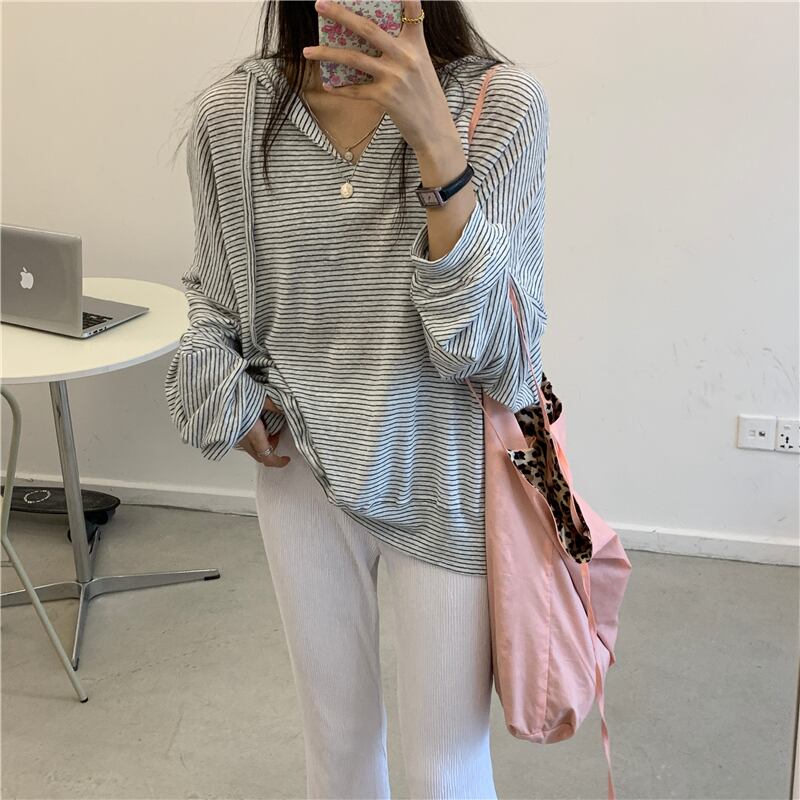 ストライプのフード付きセーター女性の2020年初秋、ドローストリングのルーズで薄いファッションの新バージョンVネック長袖トップイン クレセントシティ31499921965