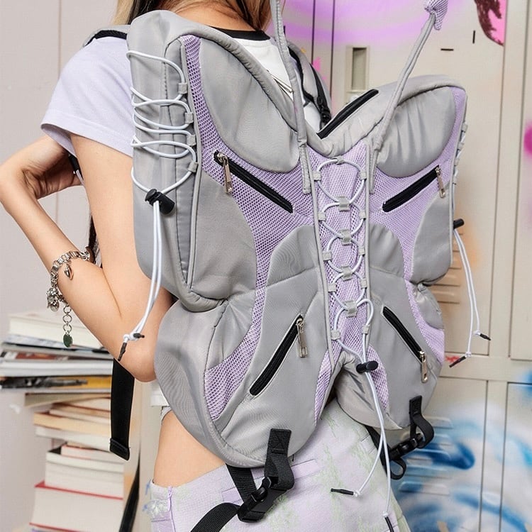 new jeans着用CFIERCE Butterfly Backpack 