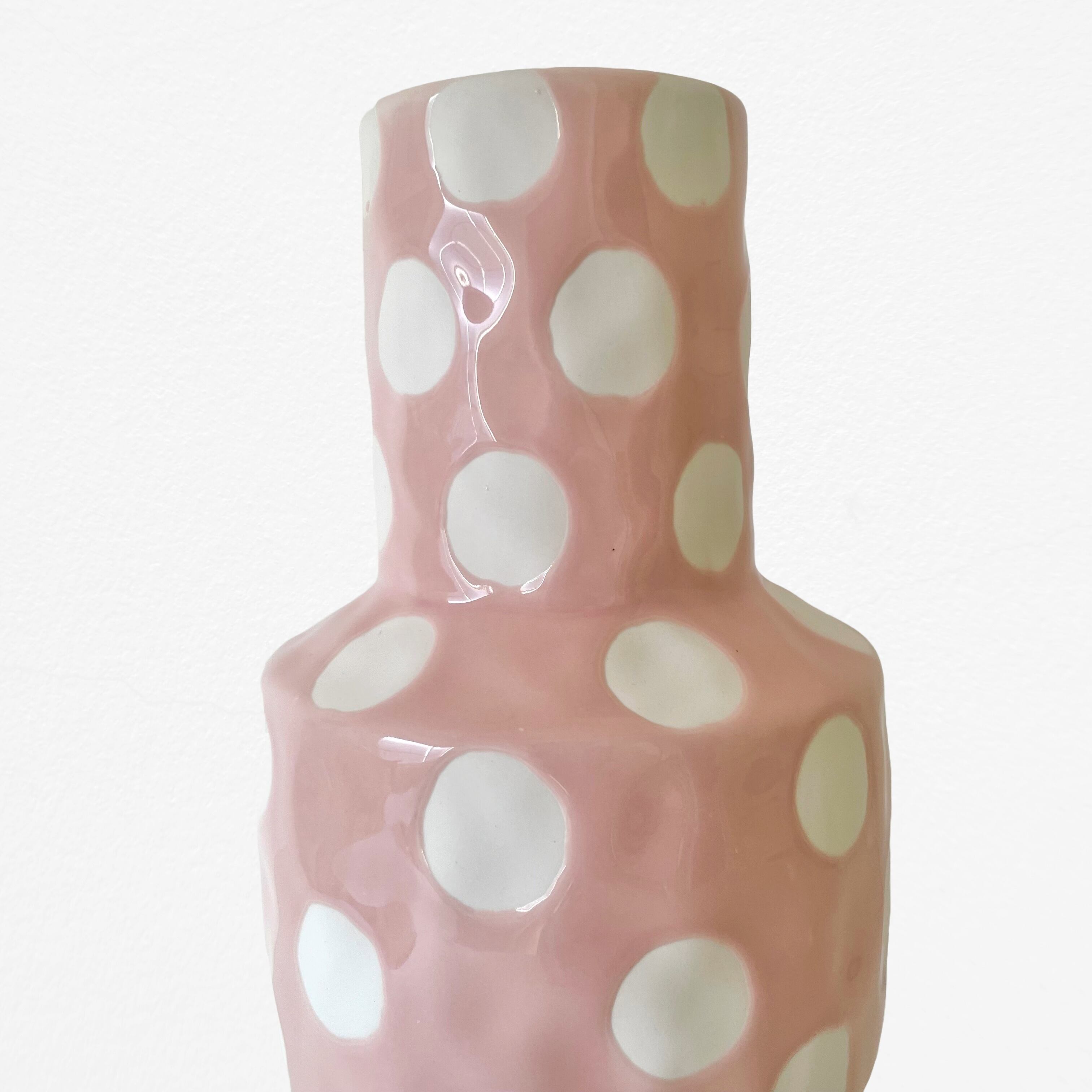 kare ポルカドットデザイン花瓶 kare ポルカドットデザイン花瓶