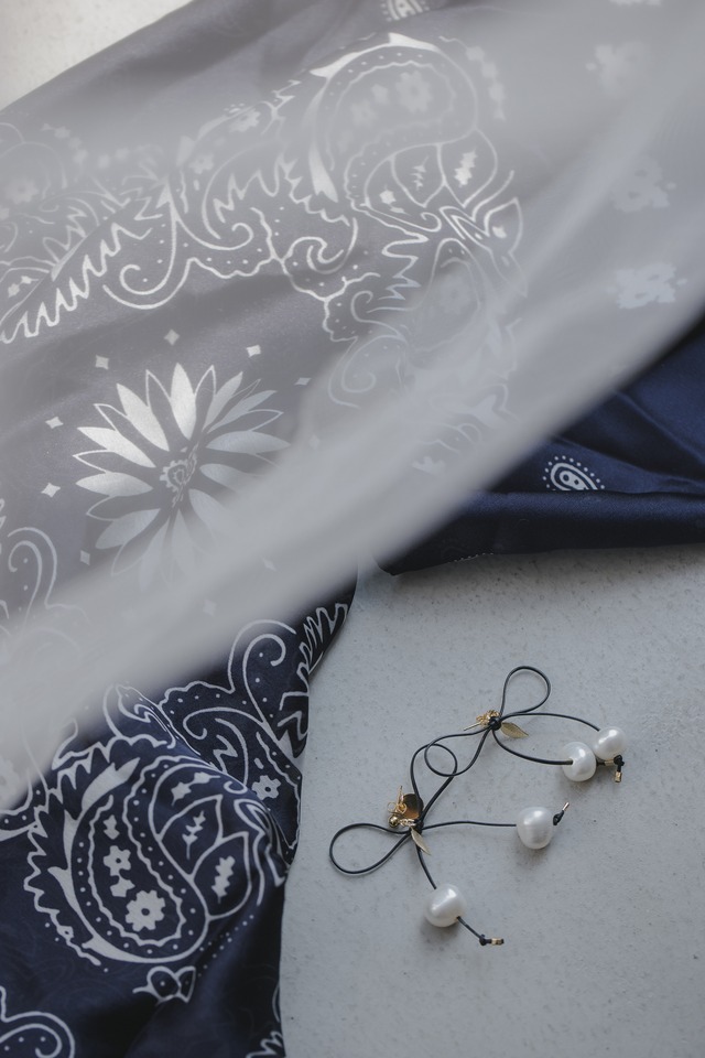 cherry leather cord earring/pierce