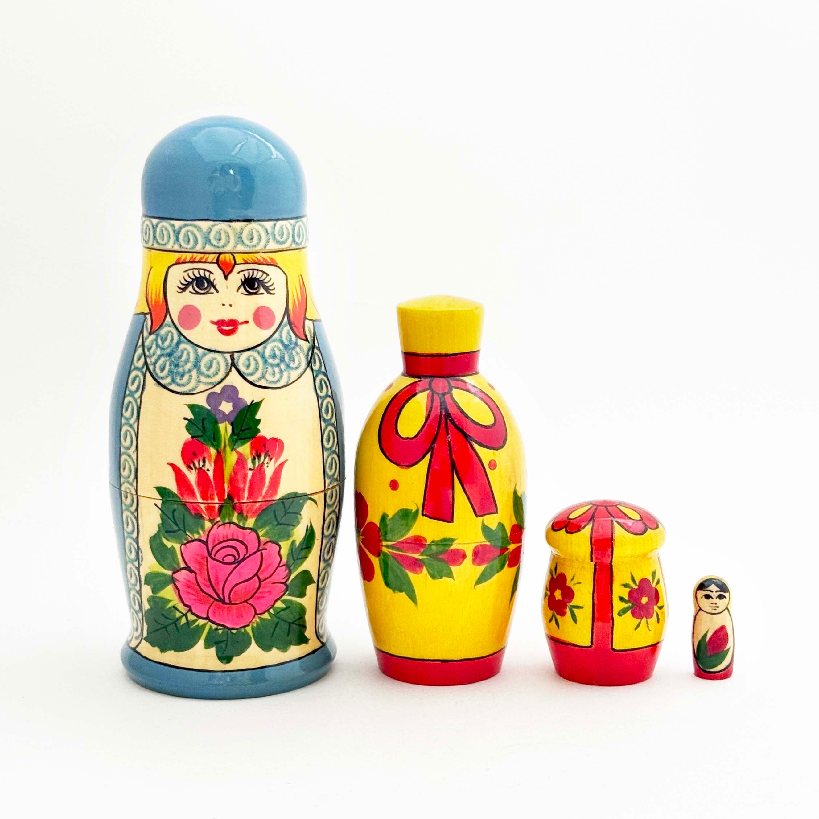 雪娘マトリョーシカ（セミョーノフ産/4個組）