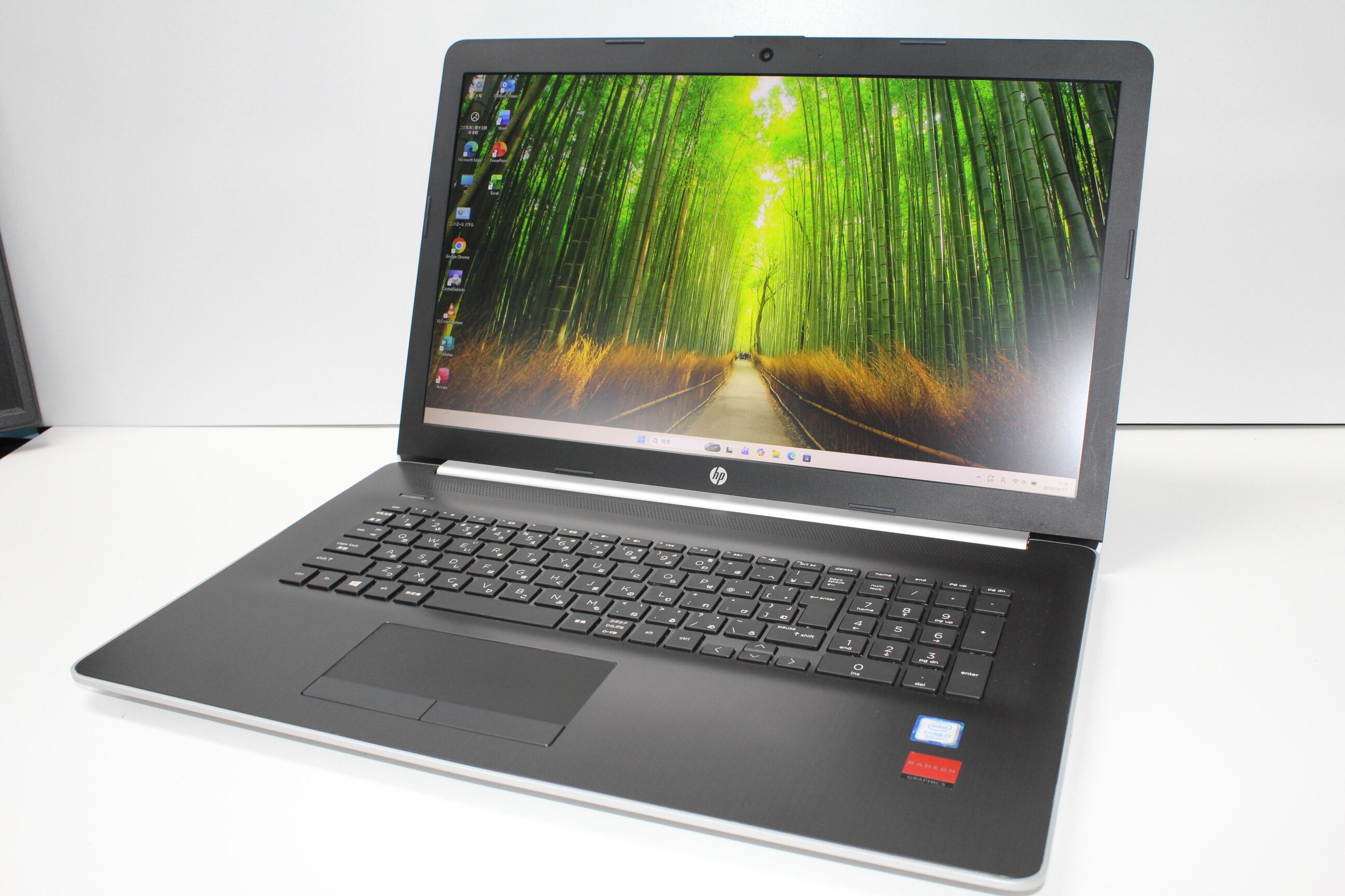 中古ノートPC】Panasonic〈レッツノート SV9〉Intel Core i5/SSD256GB