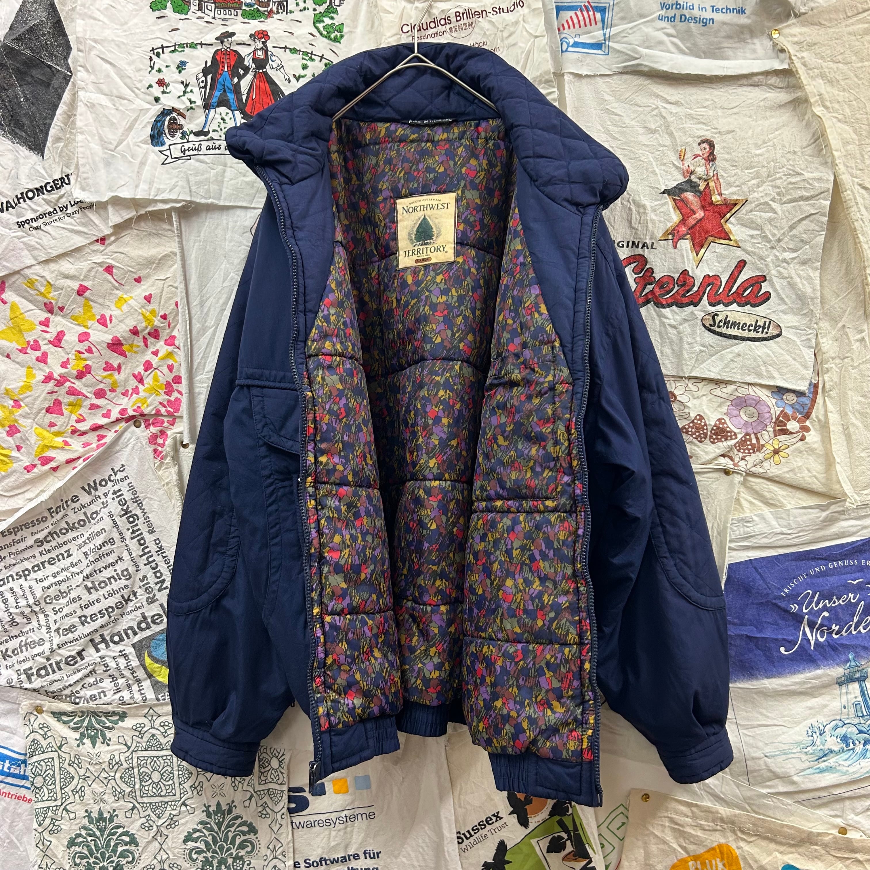 花柄ダウンジャケット ネイビー 値下げしました！ 90s NORTHWEST TERRITORY 裏地花柄ダウンジャケット | 古着屋PENNY