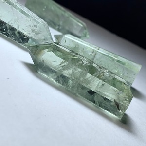 11.お得な4本セット☆癒しのグリーンの色合い♪プラシオライト ポイント