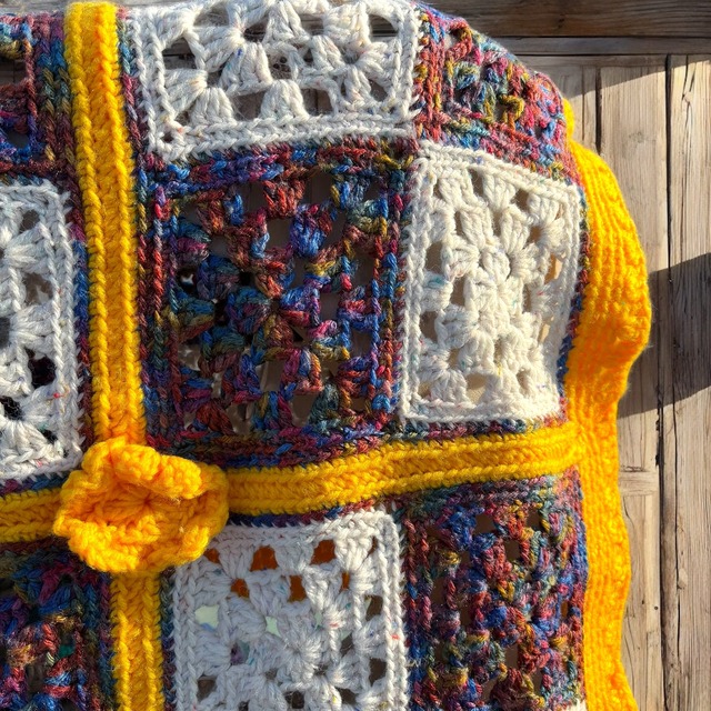 【blanket/rug】crochet flower blanket rug 約120㎝×約125㎝