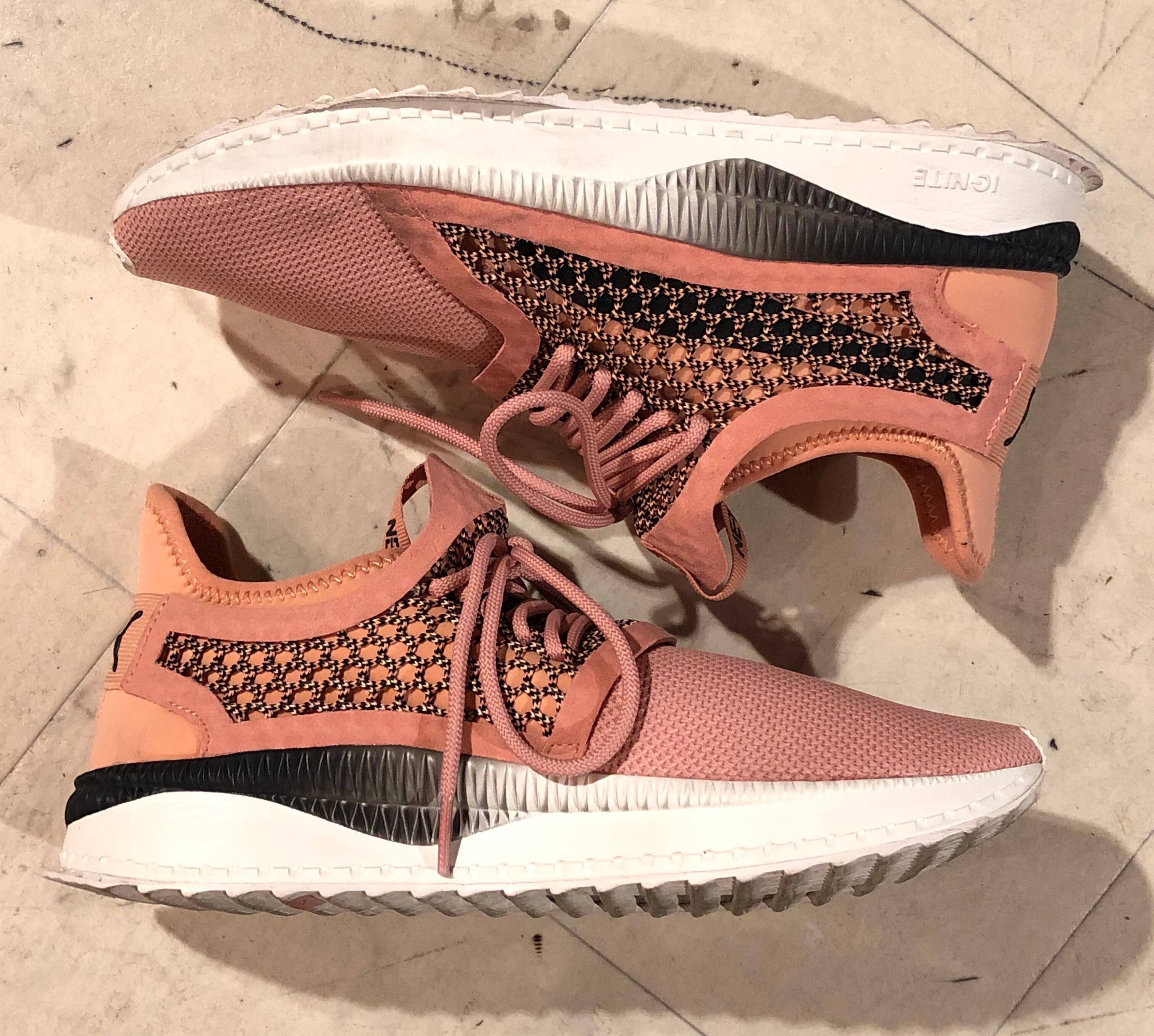 PUMA プーマ TSUGI NETFIT V2 MUTED CLAY スニーカー ピンク US9 / 27cm相当 メンズ 古着屋 春夏カラー |  陽気な古着屋FRANK