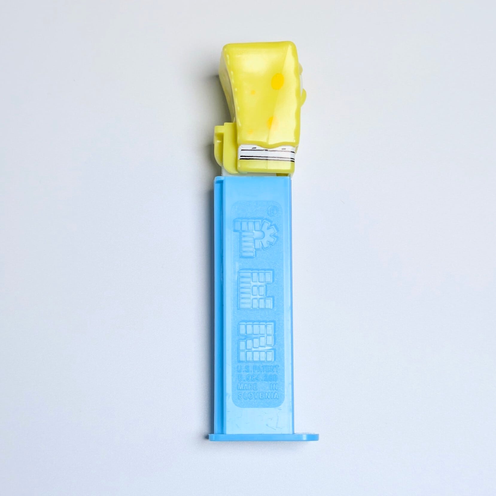 ☆ VINTAGE2004 ☆【 SpongeBob SquarePants ( スポンジボブ )  】『 スポンジボブおパンツ 』PEZ / ペッツ / CANDY&DISPENSER / ヨーロッパPEZ（スロベニア）〚アメリカン雑貨 アメトイ〛