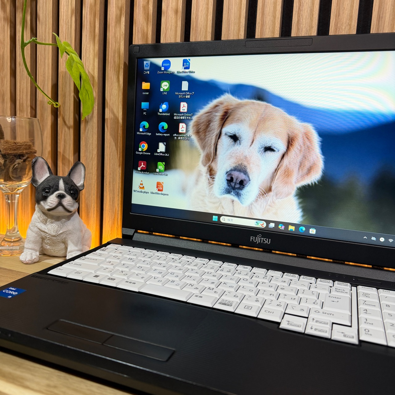 ☘美品 2023年モデル‼️富士通 LIFEBOOK A5512/J☘️第12世代☘8GB☘️SSD255GB☘️ノートパソコン
