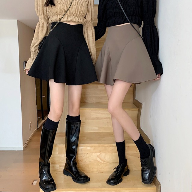 スカート ミニスカート フレアスカート ハイウエスト シンプル 無地 きれいめ 大人可愛い デート