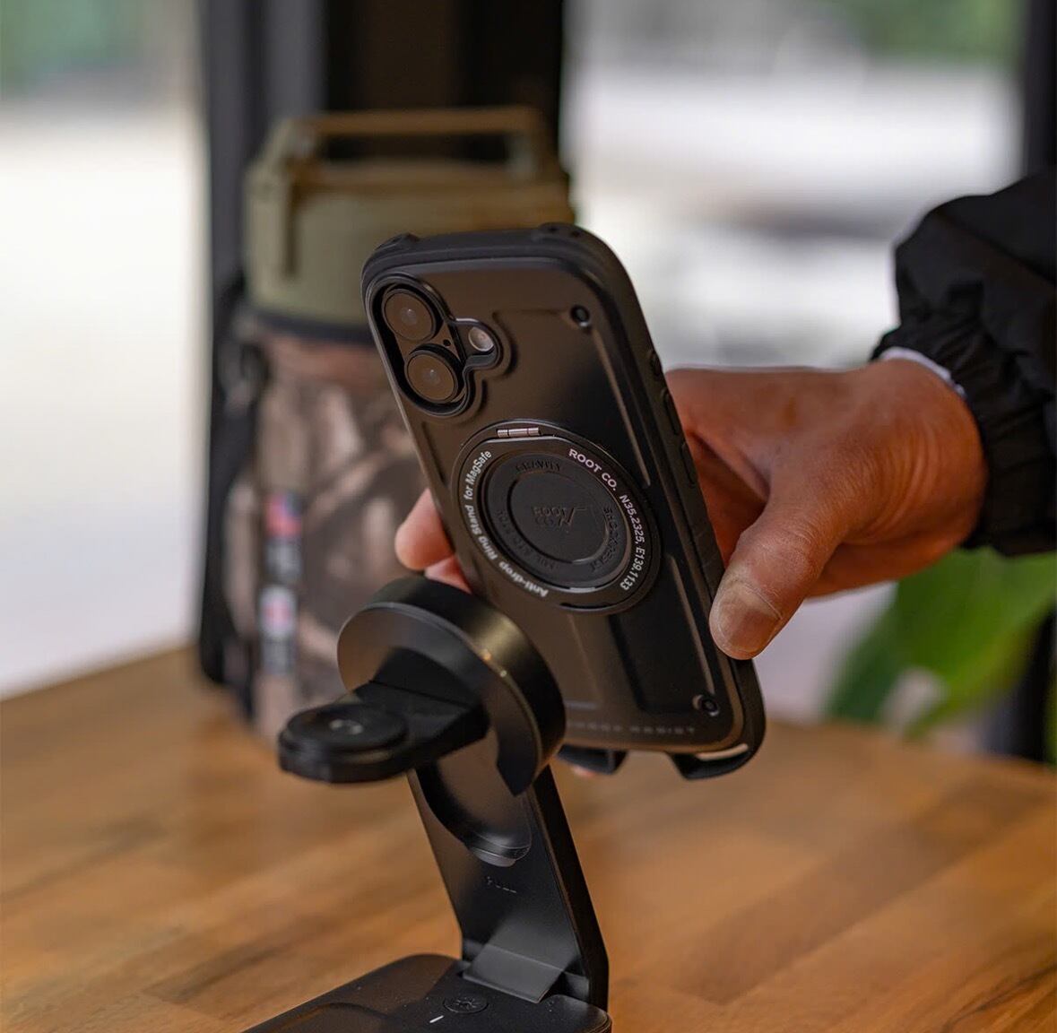 iPhoneアクセサリー ROOT CO. Gravity rugged plus iPhone17 ROOT CO.【iPhone16e/iPhone17e兼用】GRAVITY Shock Resist Case