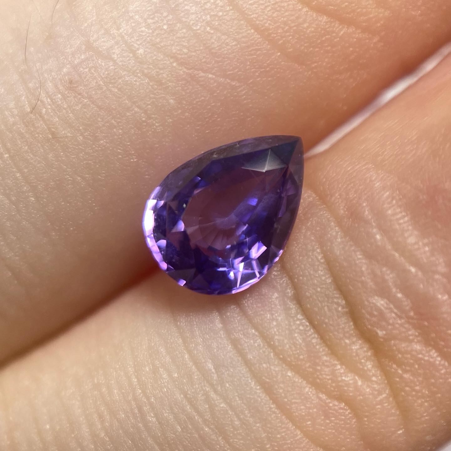 鉱山主ファミリー直仕入 非加熱パープルサファイア