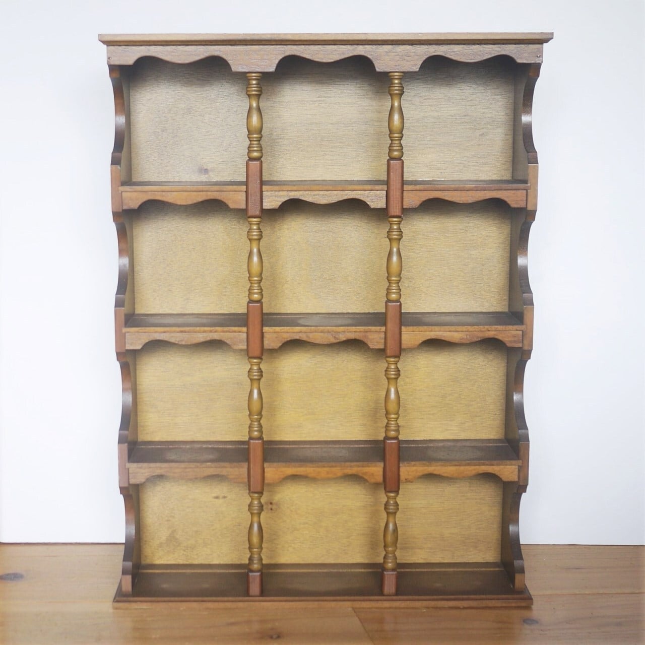 4段木製ウォールシェルフ 壁掛収納飾り棚 C&Sラック