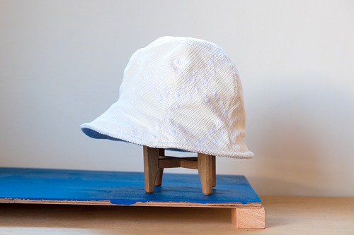 Snow Line チューリップハット(白)