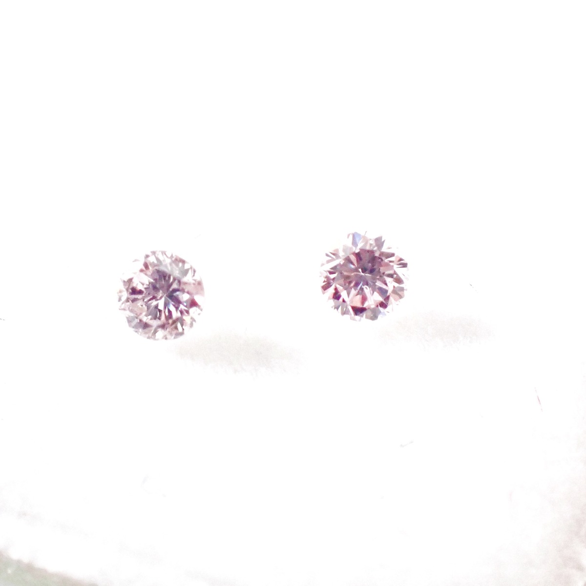 Light Pink Set 0.050ct 0.048ct ピンクセット ダイヤ ダイヤモンド 