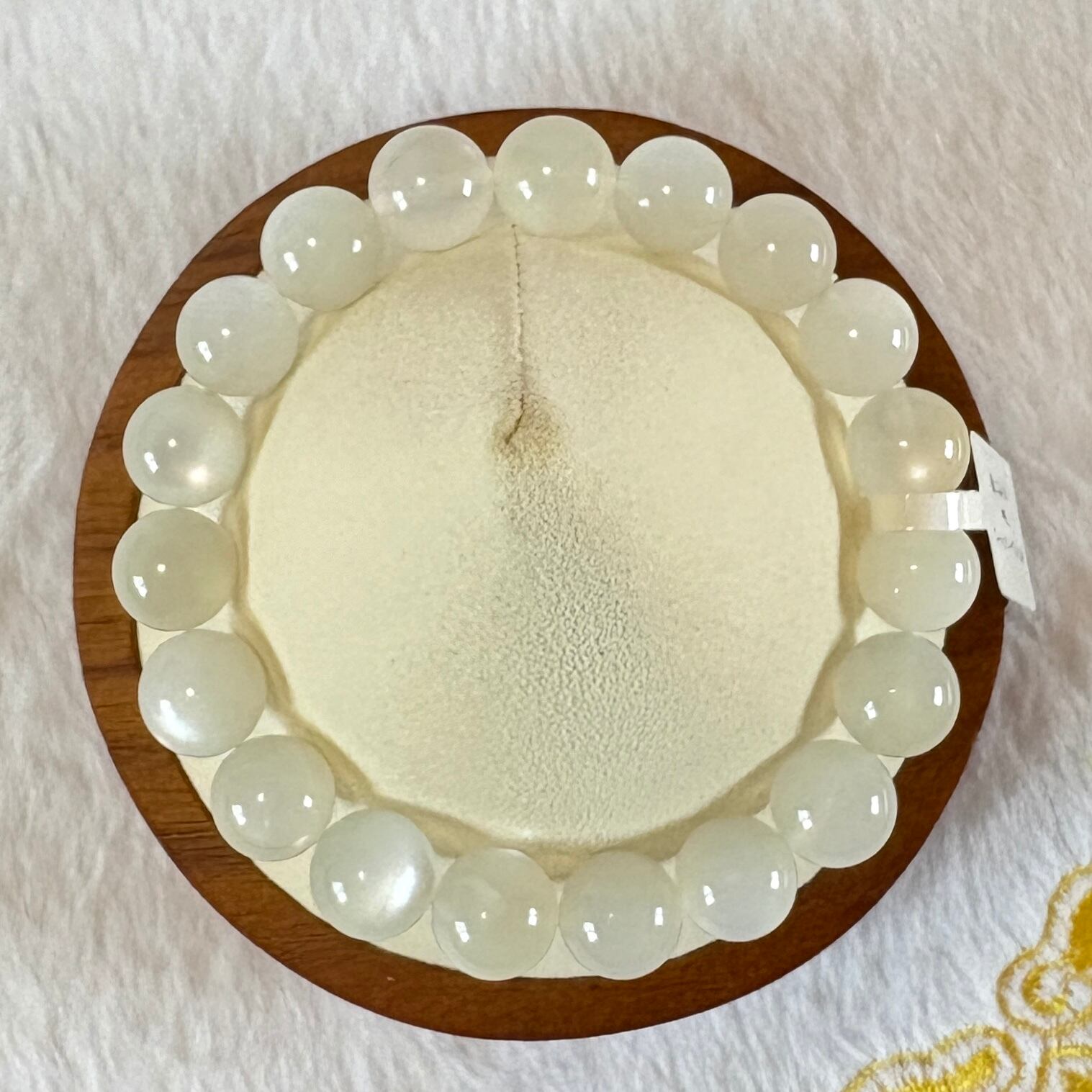 ホワイトムーンストーン タンザニア産 丸珠10㎜、内周16㎝