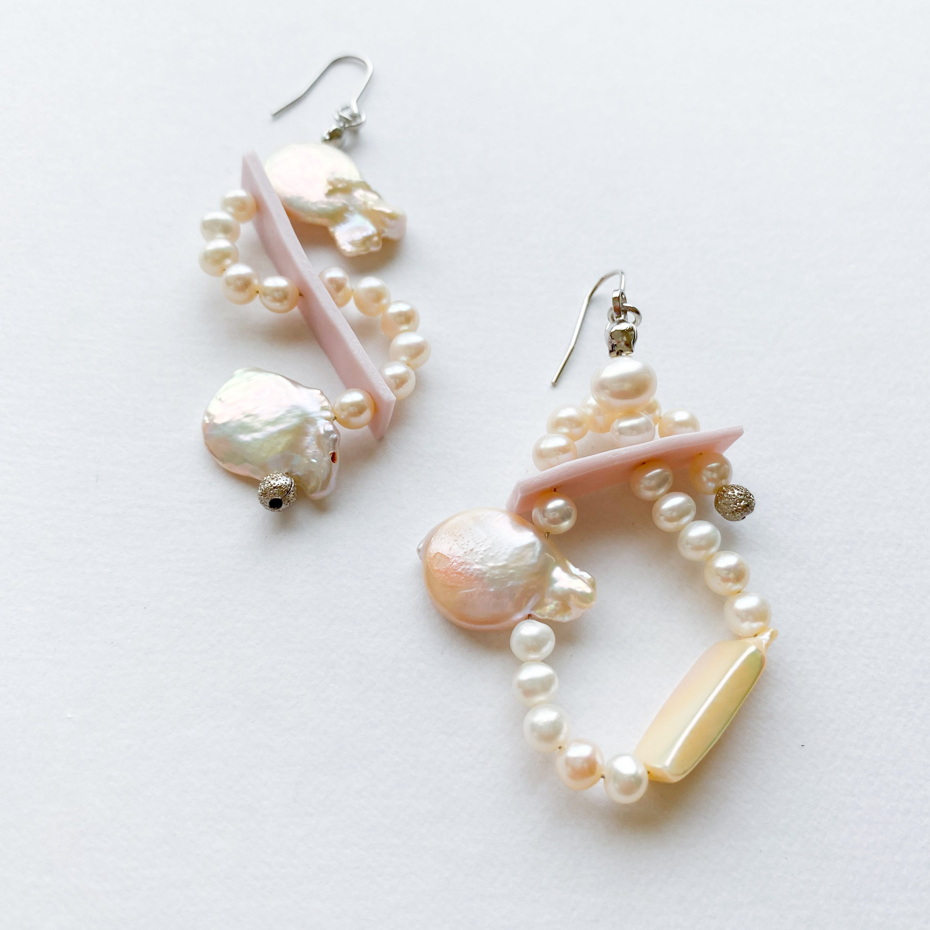 淡水パールのくねくね(ピアス/イヤリング)