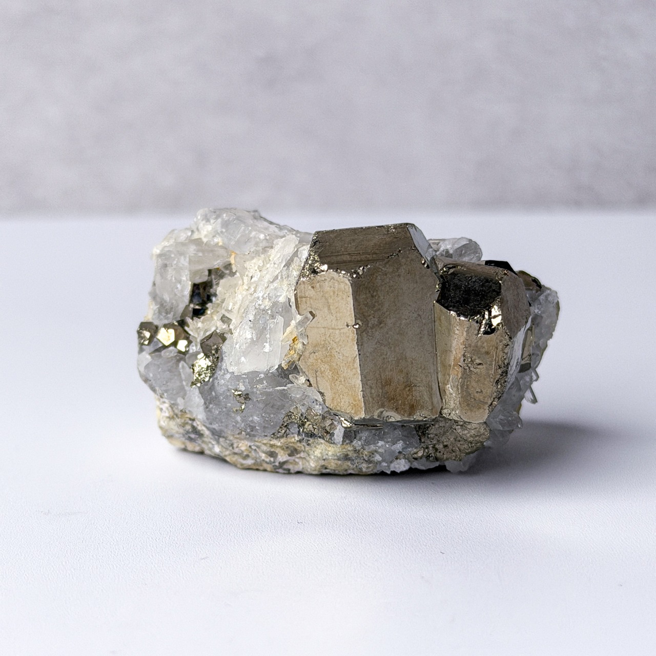 パイライトクォーツ 原石 ＊ Pyrite ＊ 天然石
