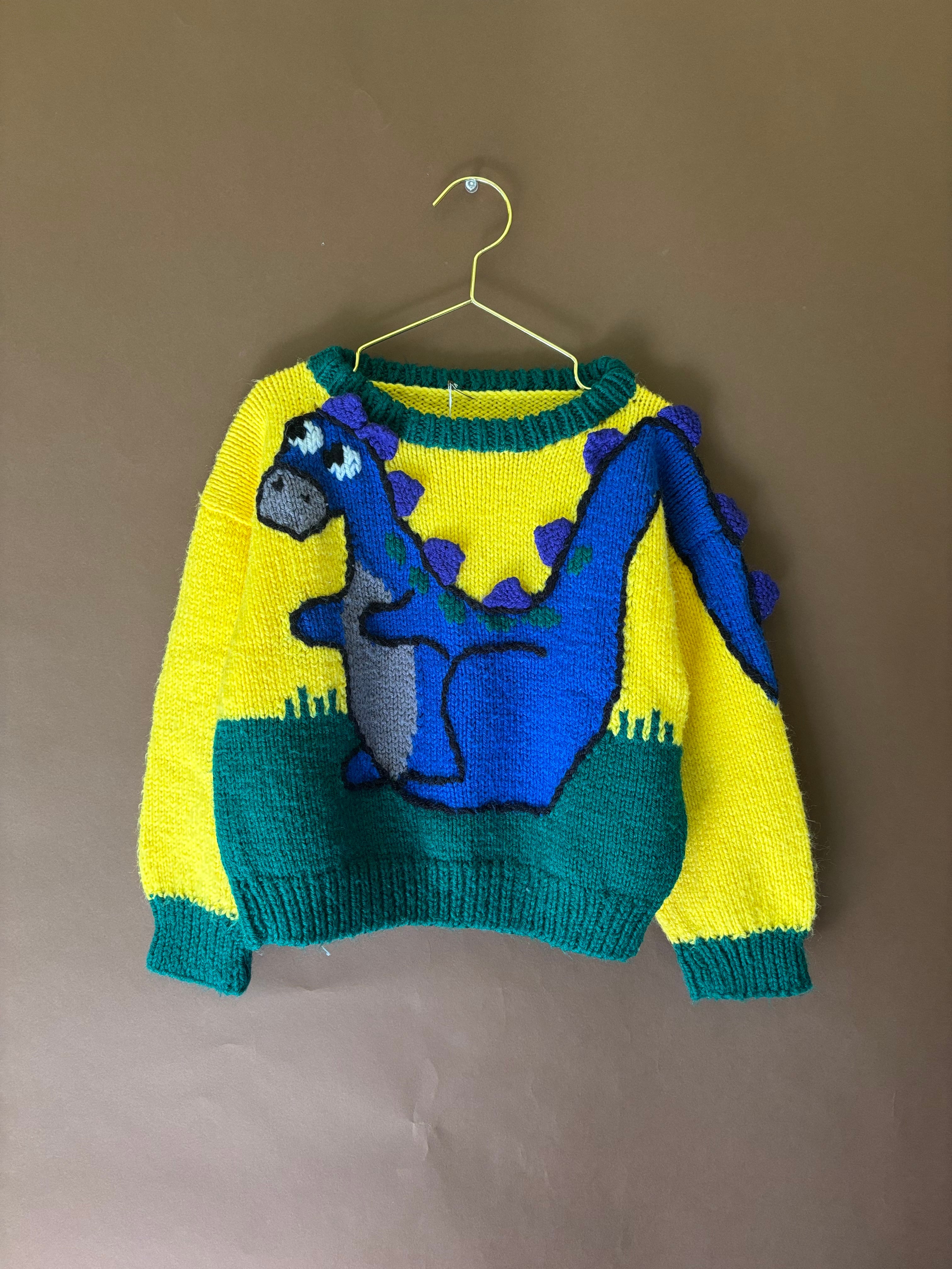 【KIDS vintage】Tyrannosaurus sweater. about 4-5y