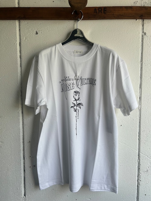 CHIKAKISADA   ROSE piercing tee