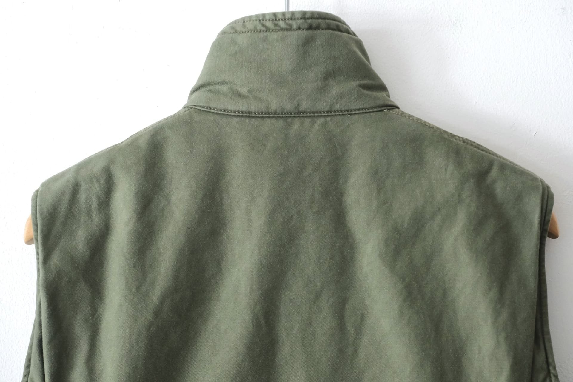 FUJITO Field Vest Olive Green,Black | Directors Web Shop