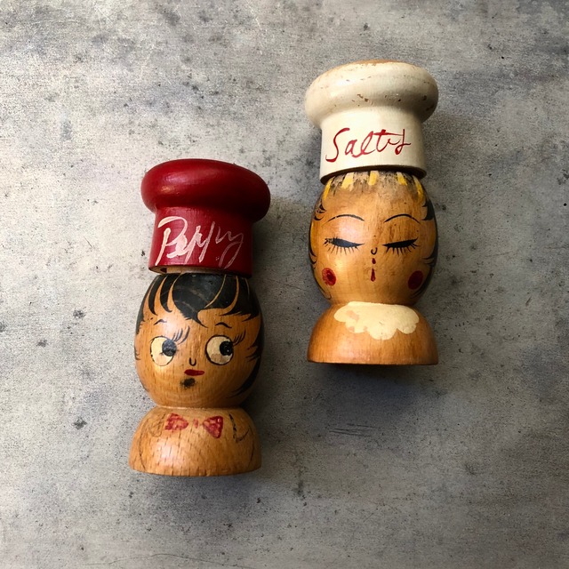 Vintage  Wood Salt & Pepper