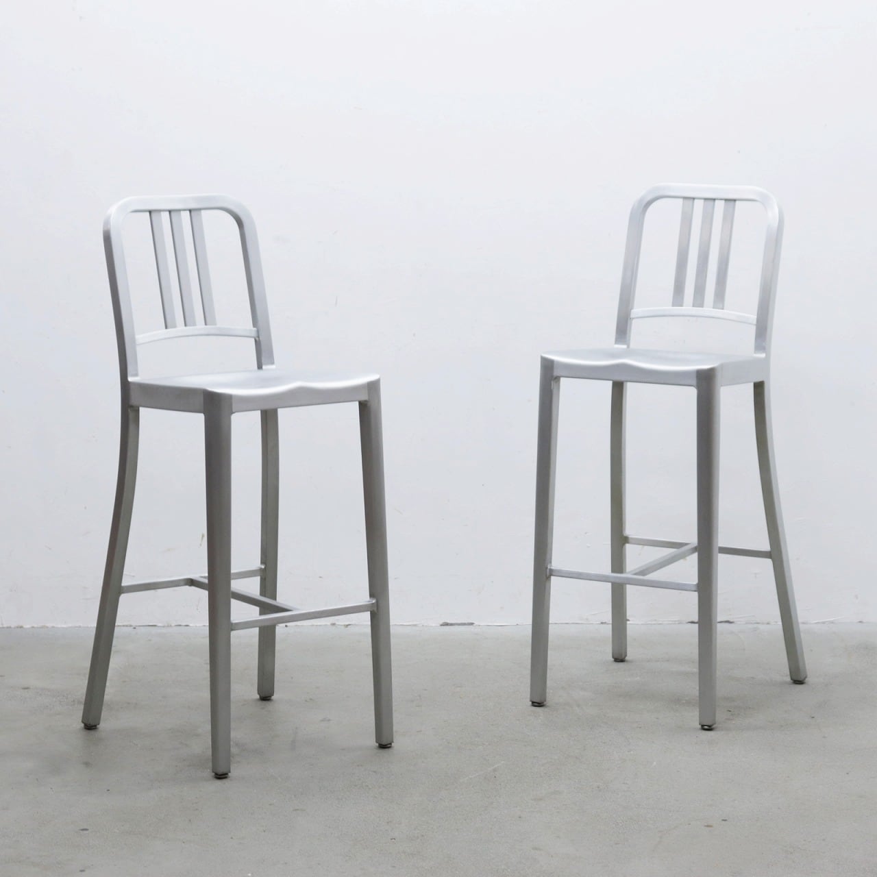 在庫4脚 emeco エメコ NAVY COUNTER STOOL ネイビー カウンタースツール カウンターチェア モダン PJK29217