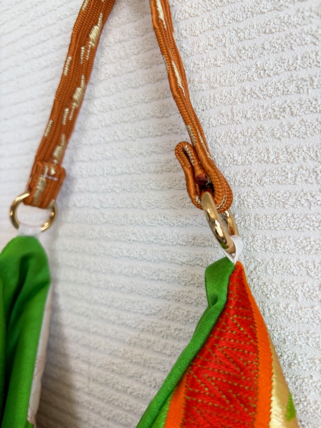 100-1106 あずま大 石井折箱店 築地