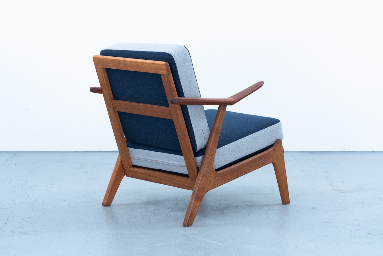 Easy Chair