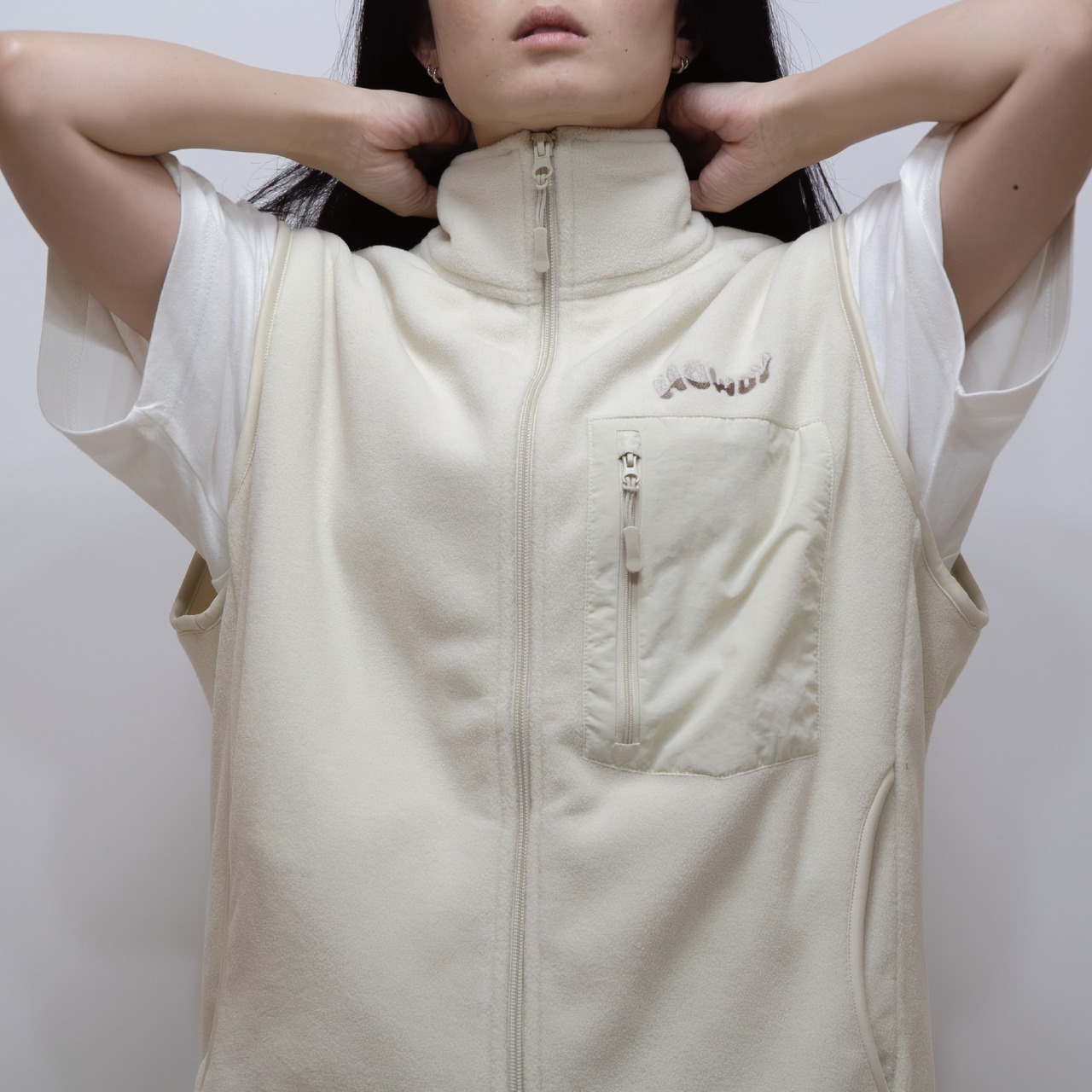 HOWDY blow Fleece VEST [ナチュラル]