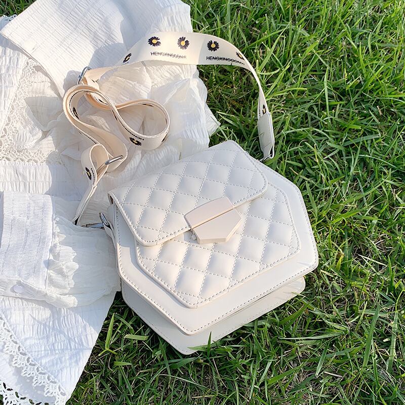 テクスチャ小さなバッグ女性バッグ2020新しいトレンディなワイルドチェーンシングルショルダーメッセンジャーバッグネット赤小さな正方形バッグ Tiancai_Wing_Bag0669295